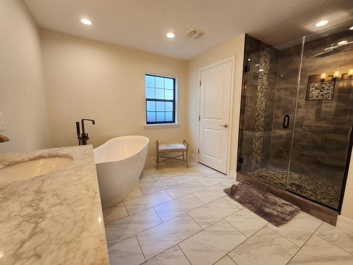 The Villa Orlando@College Park. Sleeps16 외부 사진