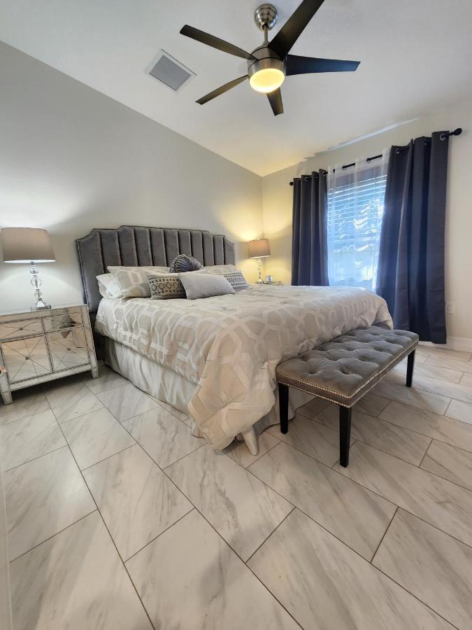 The Villa Orlando@College Park. Sleeps16 외부 사진