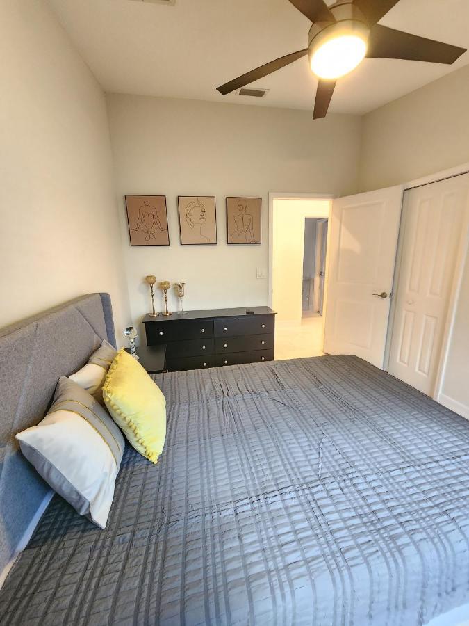 The Villa Orlando@College Park. Sleeps16 외부 사진